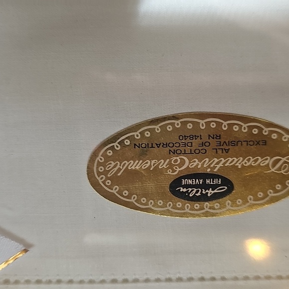 Arlin Fifth Avenue Decorative Embroderied Cotton Pillowcases, NEW! - Picture 2 of 5